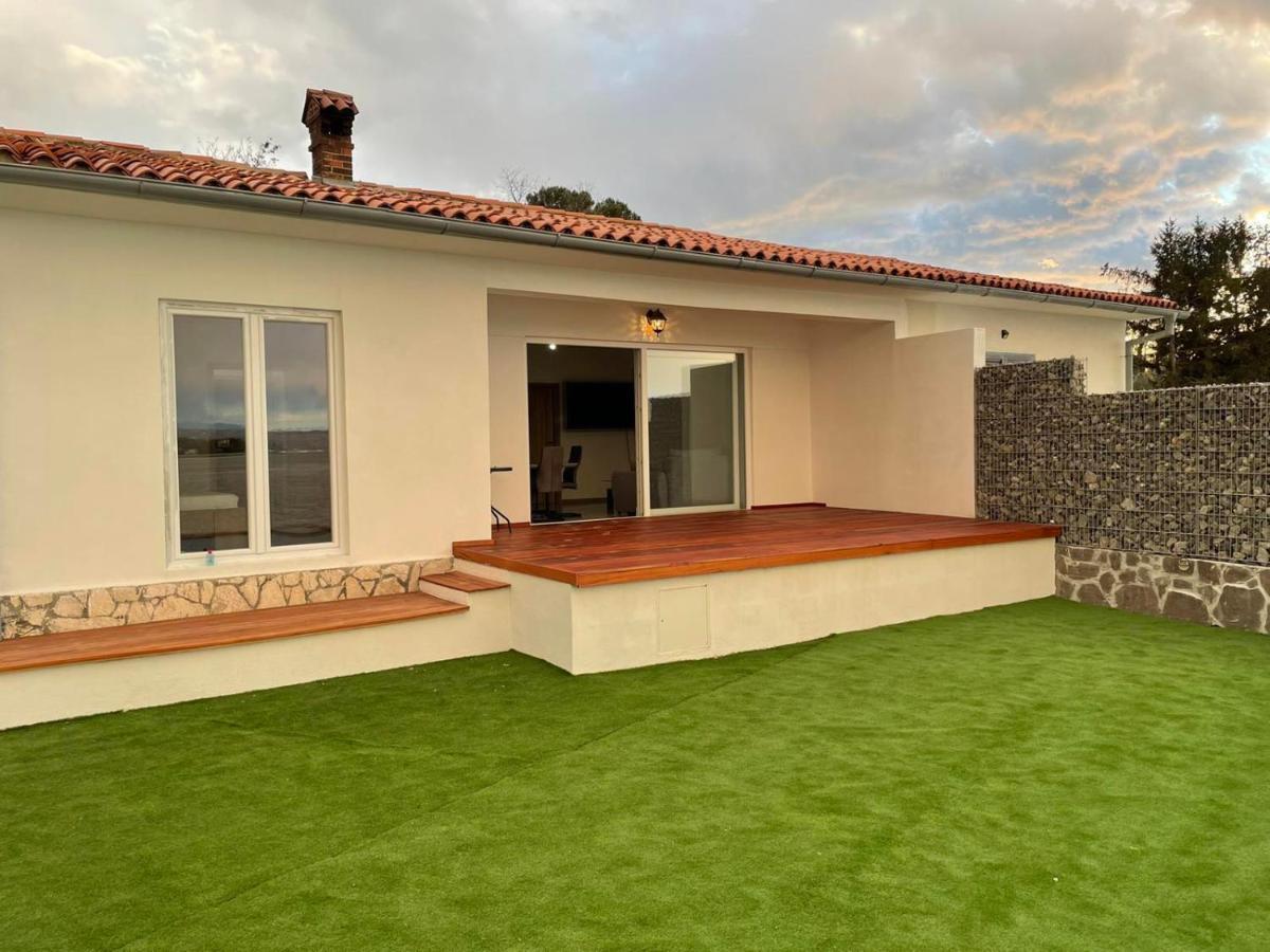 Villa Olga - Uniqe House With Private Beach Ankaran Exteriör bild